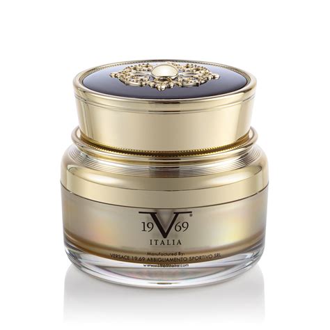 Pure Gold Rejuvenating Facial Cream 